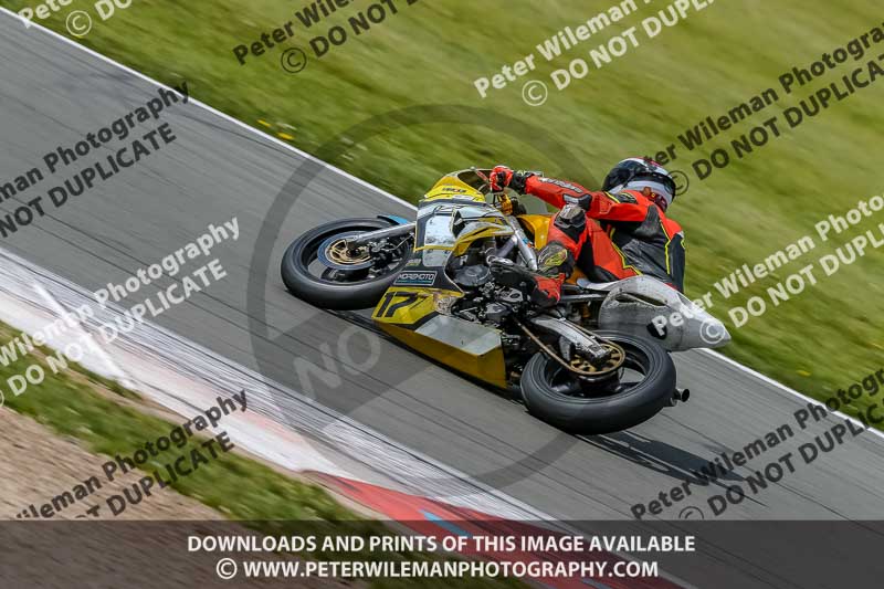 PJ Motorsport Photography;donington no limits trackday;donington park photographs;donington trackday photographs;no limits trackdays;peter wileman photography;trackday digital images;trackday photos